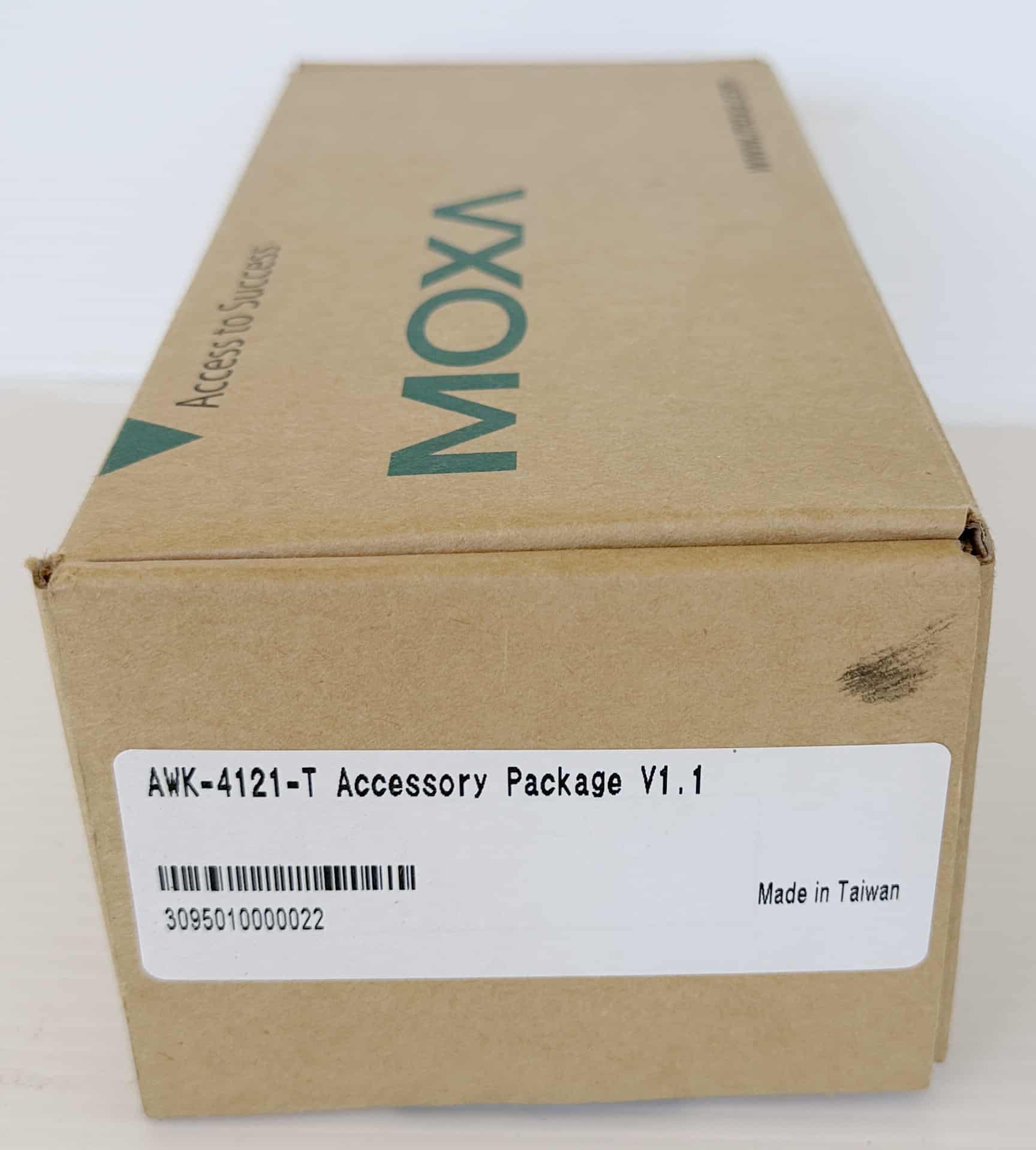 Moxa AWK4121T