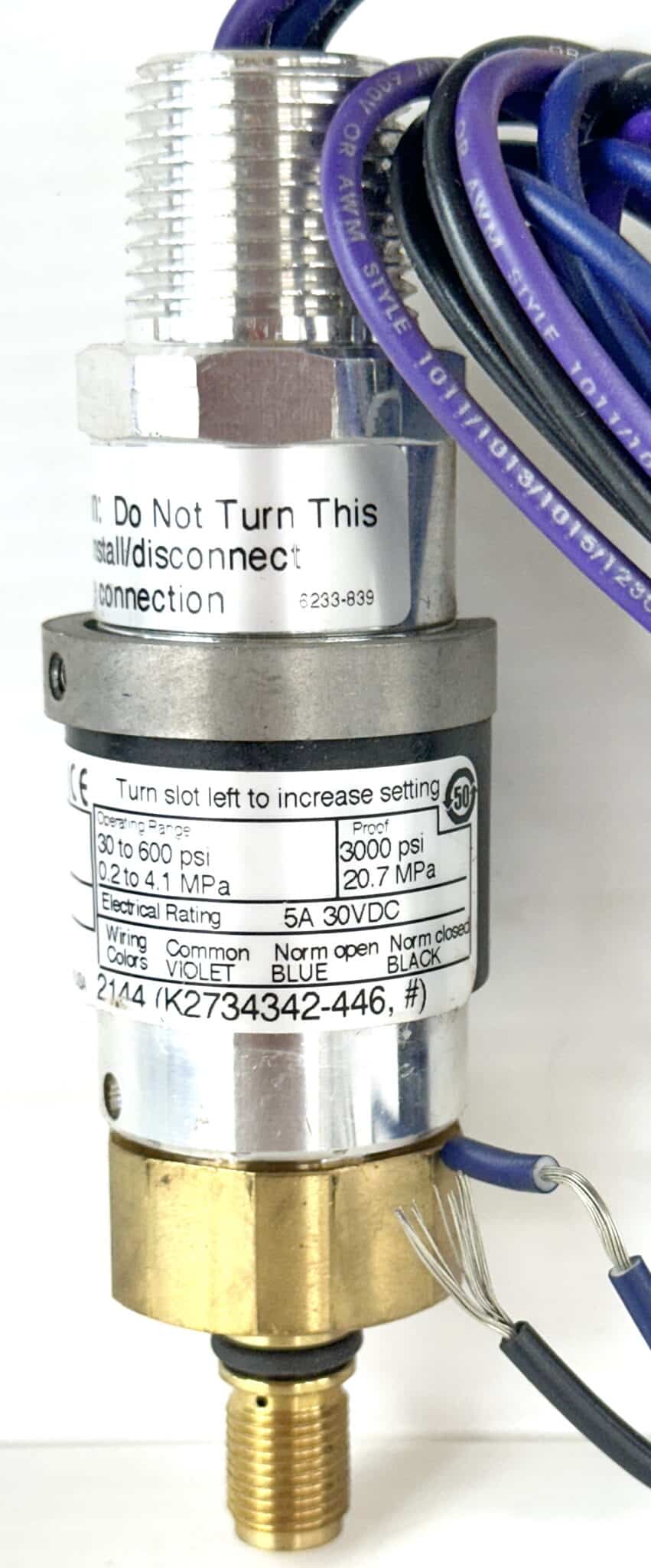 UE 1016043
